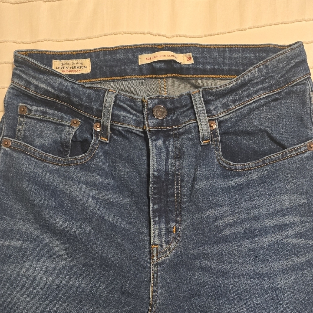 Levis 721 Womens High Rise Skinny Jeans Dark Wash Stretch Denim 28x31 - Picture 4 of 7